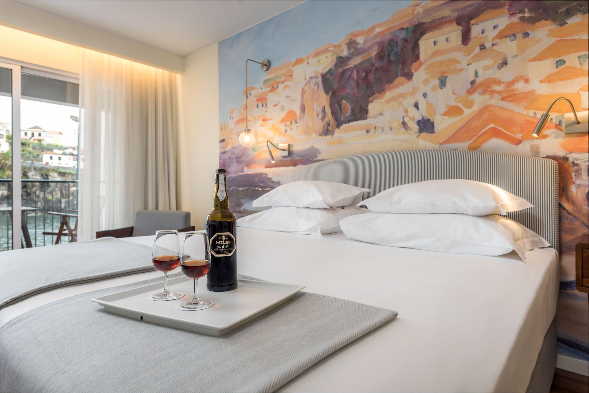 Pestana Churchill Bay Câmara de Lobos Kültér fotó